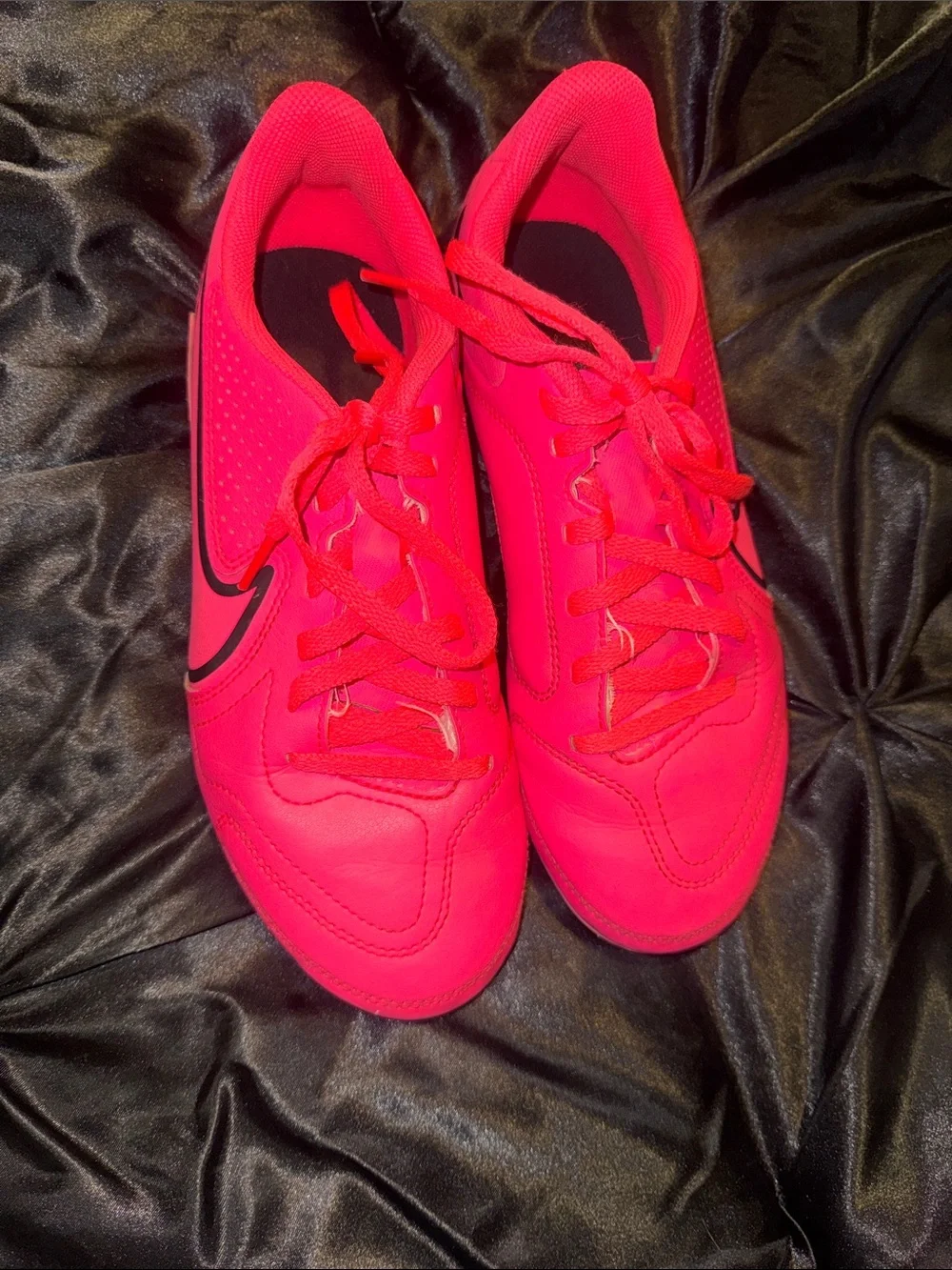Nike bright red